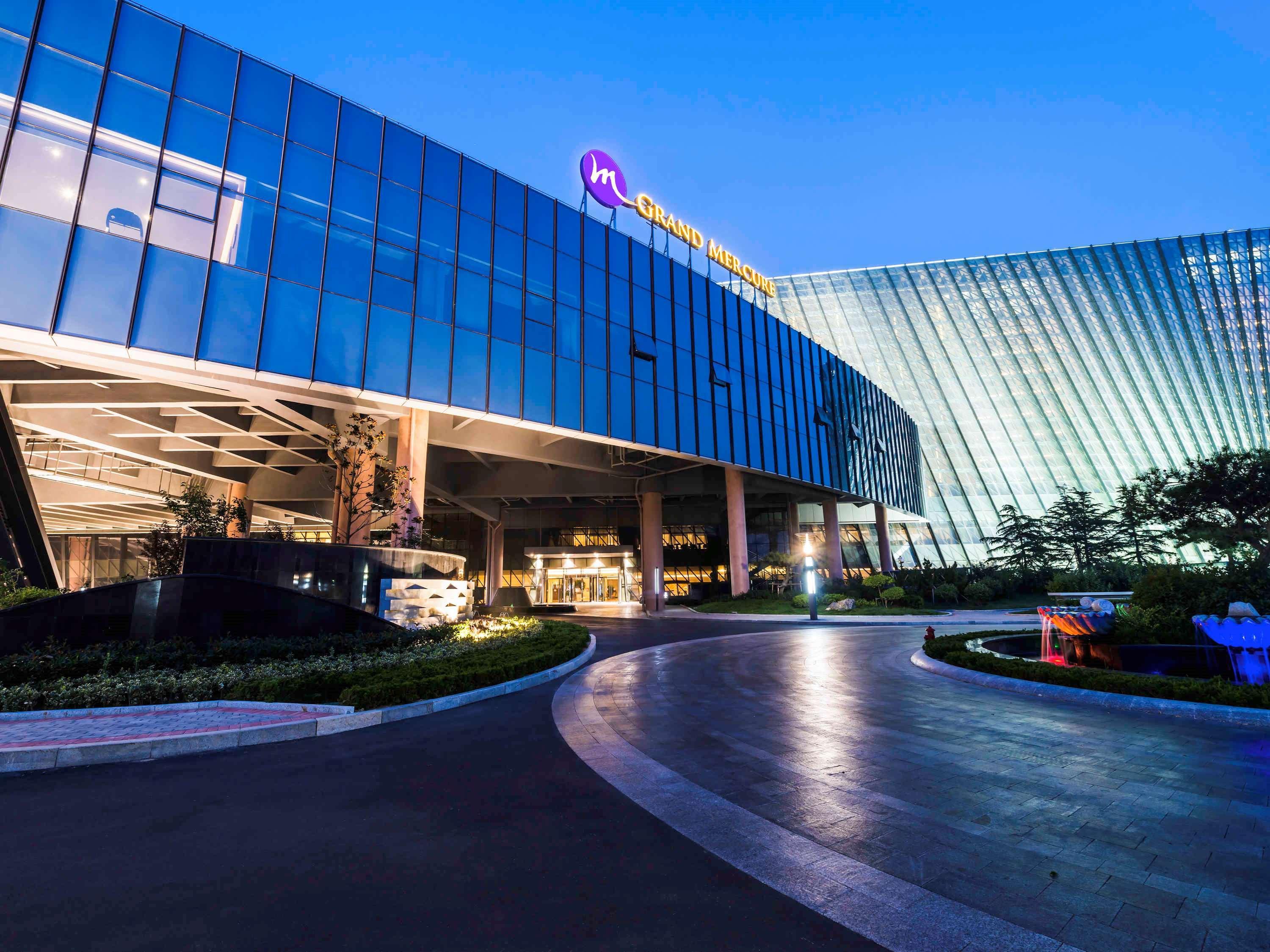 Grand Mercure Qingdao Qinglong Jimo Екстериор снимка